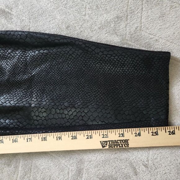 Torrid Pixie Size 2X Leggings Ankle Skinny Pants Black Snakeskin Print - Picture 10 of 11